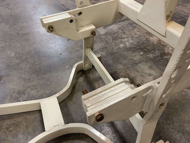 international-harvester-6’-hydraulic-lift-snow-blade-image-16