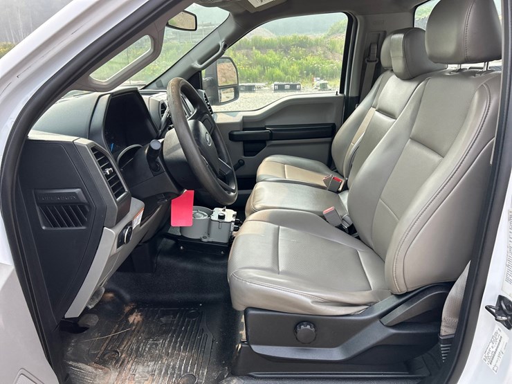 2019-ford-f550-image-62
