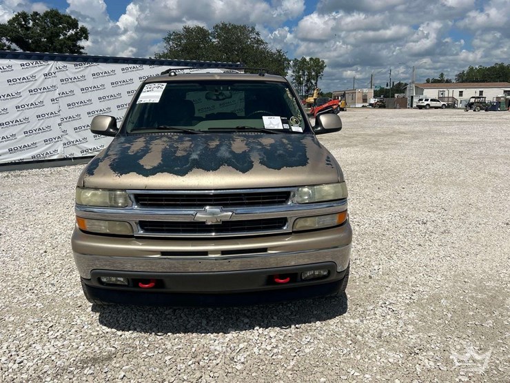 2005-chevrolet-tahoe-image-27