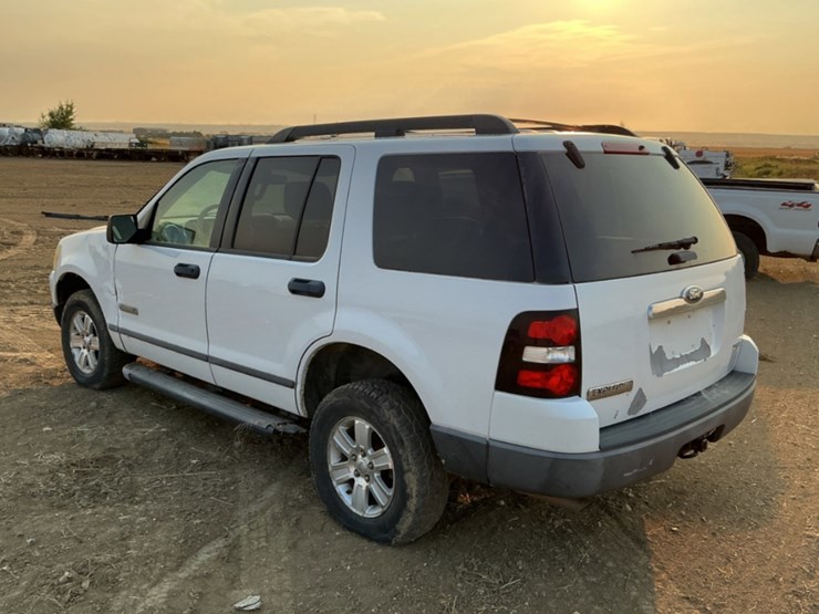 2006-ford-explorer-image-7