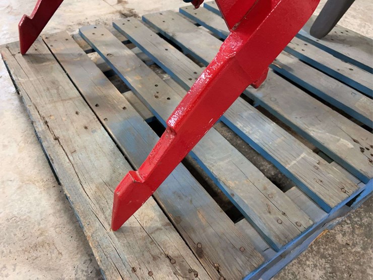 international-harvester-fast-hitch-subsoiler-image-5