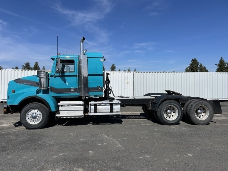 2012-western-star-4900-image-2