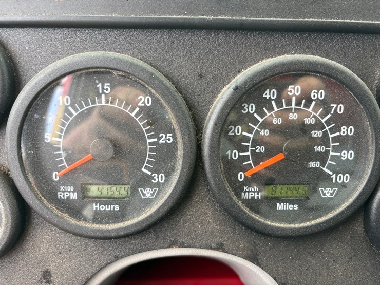 2018-western-star-4700sf-image-135