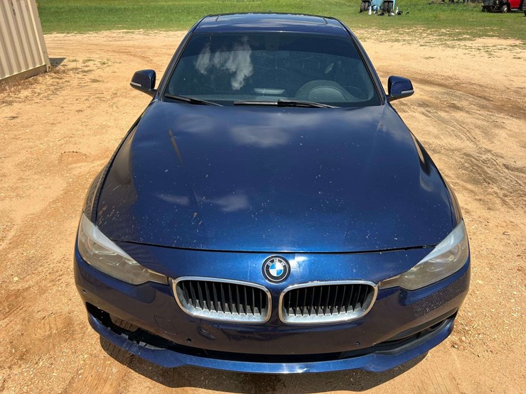 2017-bmw-328i-(147,271-miles)-image-19