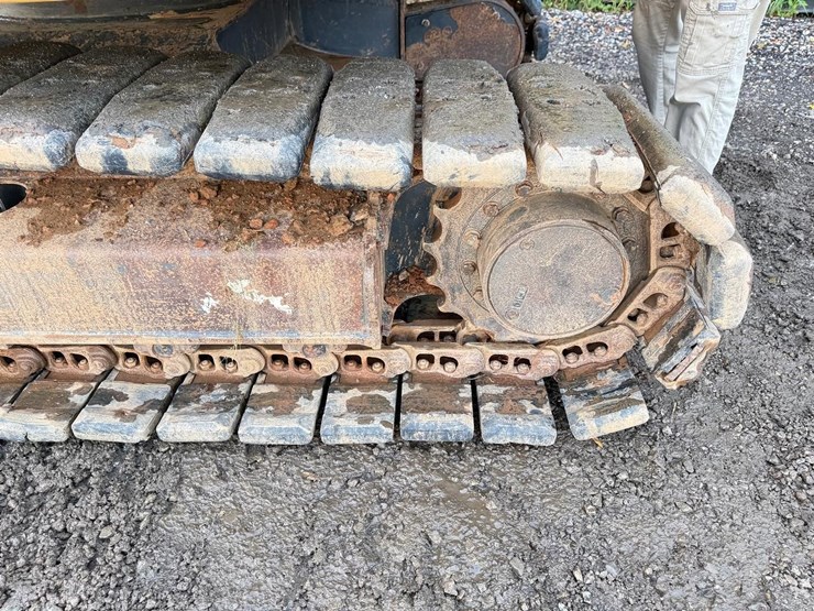 2009-komatsu-pc78mr-6-image-17