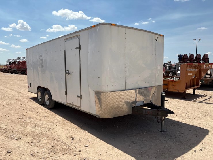 2010-haulmark-20’-x-100”-t/a-bumper-pull-enclosed-trailer-image-2