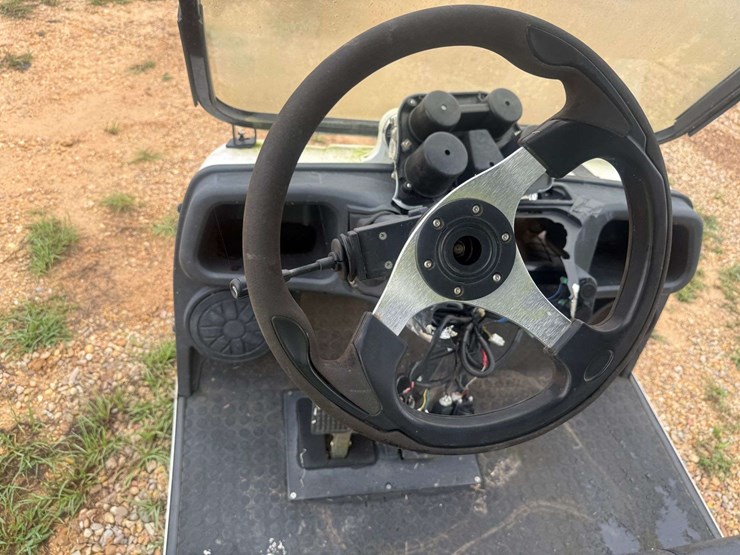 evolution-golf-cart-(wrecked)-image-11