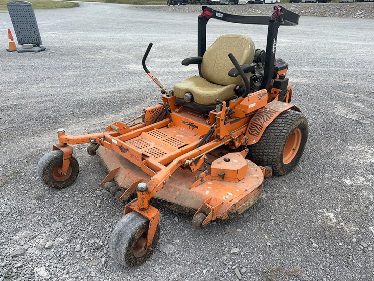 #392-•-scag-turf-tiger-zero-turn-lawn-mower-image-1