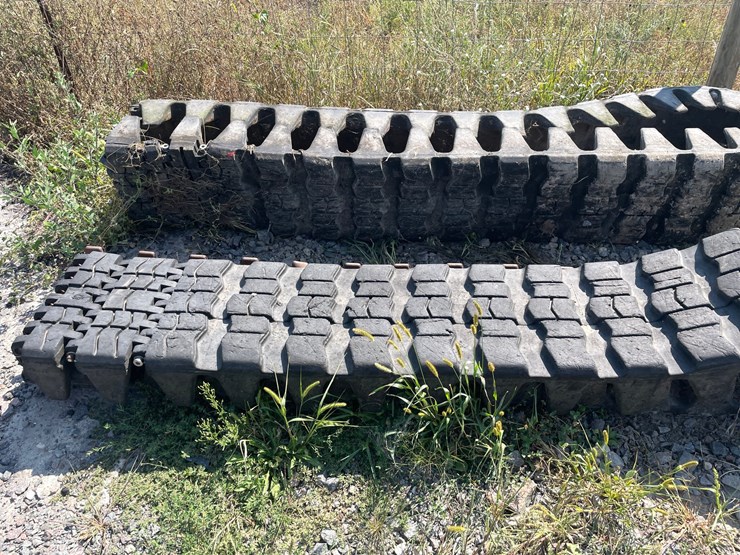 #6234-•-set-of-skid-steer-tracks-image-3
