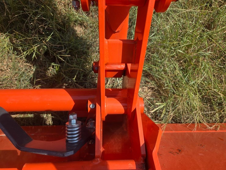 kubota-m6-111-image-76