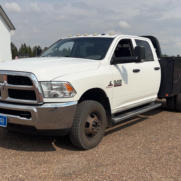 2017 DODGE RAM 3500