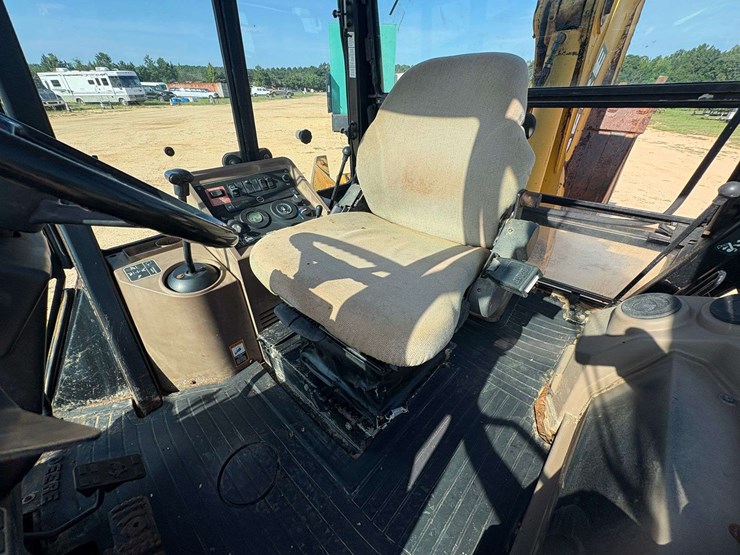 deere-310e-image-12
