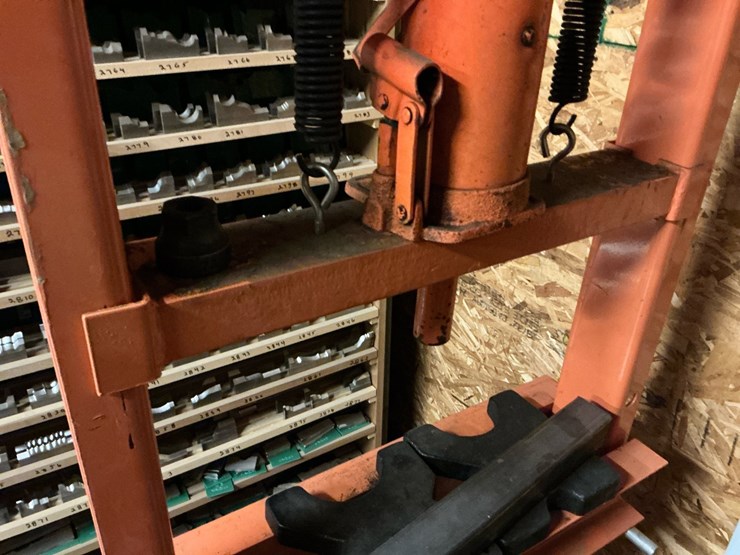 #109-•-central-hydraulics-32879-20-ton-shop-press-image-5