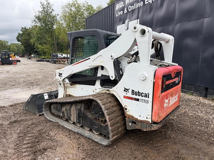 2012-bobcat-t750-image-1