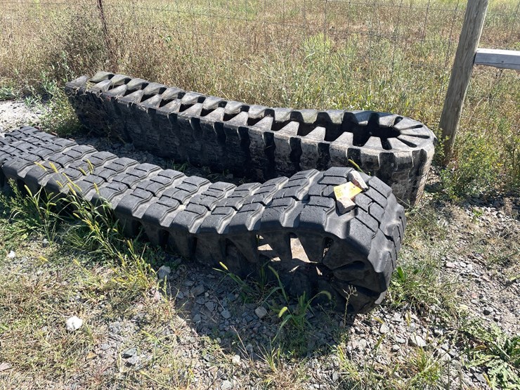 #6234-•-set-of-skid-steer-tracks-image-2