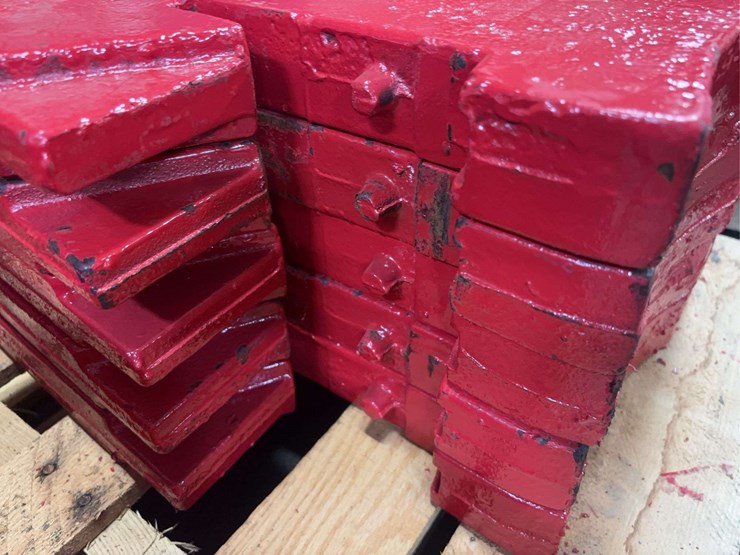 (5)-international-harvester-100lbs.-small-handle-suitcase-weights-image-7