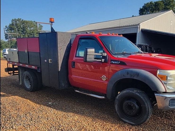 2011-ford-f450-image-2