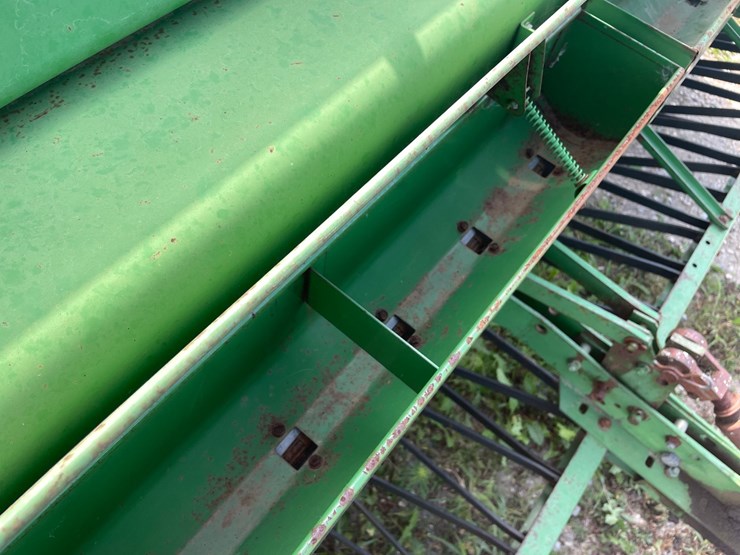 john-deere-450-image-14