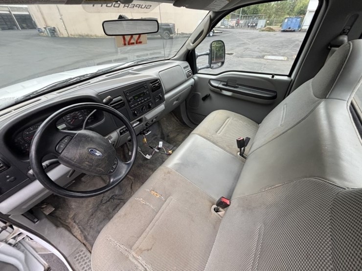 2007-ford-f350-xl-image-21