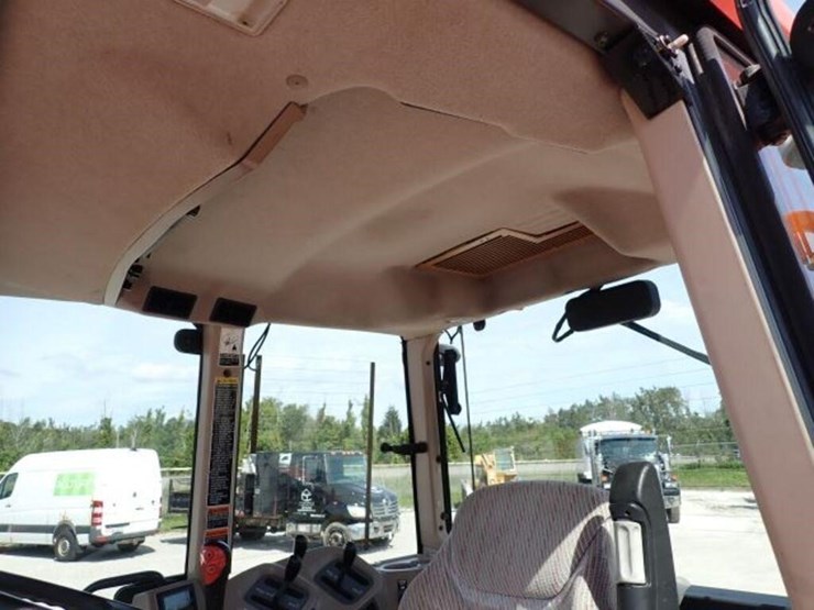 2009-kubota-m135x-image-42