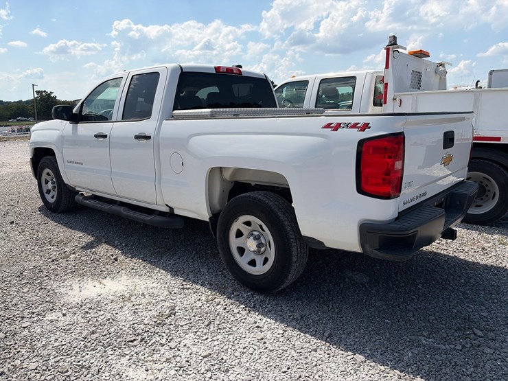 2018-chevrolet-silverado-1500-image-5