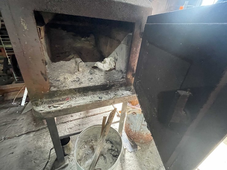 #1684-•-heavy-duty-wood-burner-image-4