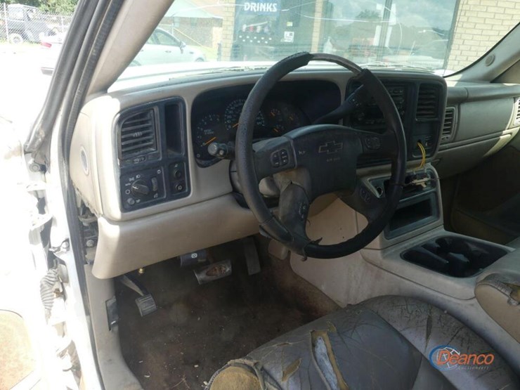 2006-chevrolet-2500hd-image-8