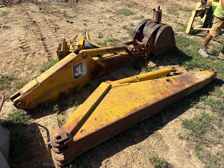 deere-410d-image-24