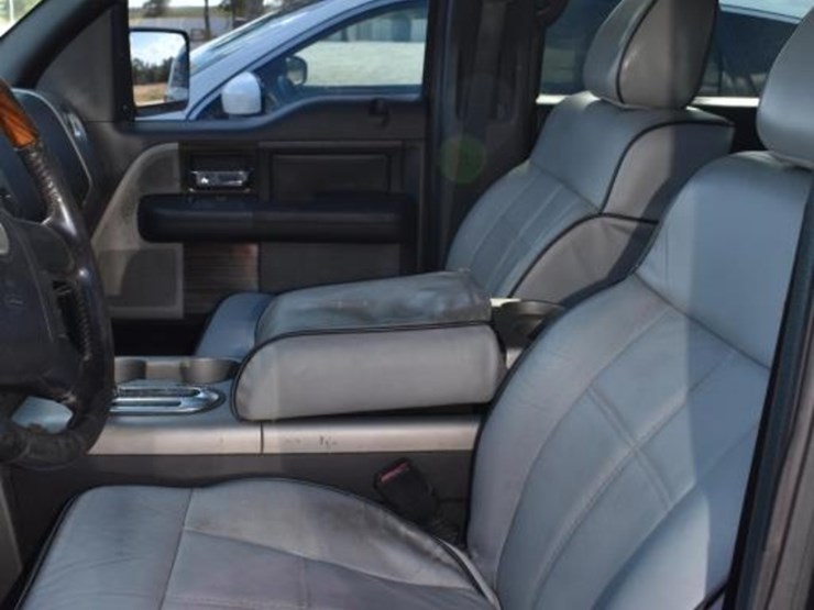 2007-lincoln-mark-lt-pickup-(vin-#-5ltpw16597fj01712)-(showing-appx-174,457-image-11