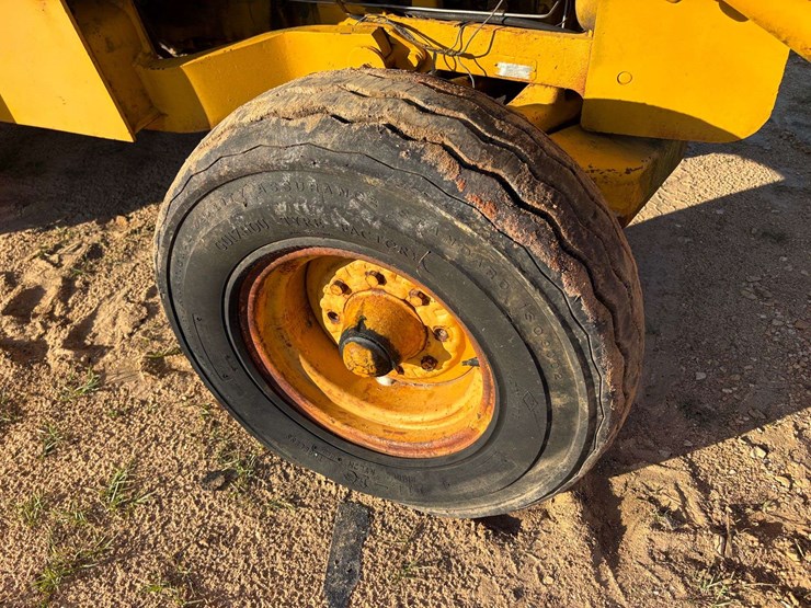 deere-410d-image-20