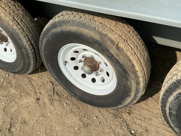2015-john-deere-4045t-image-10