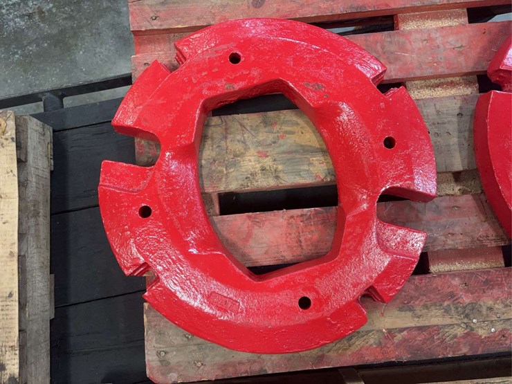 (2)-aftermarket-international-harvester-wheel-weights-image-5