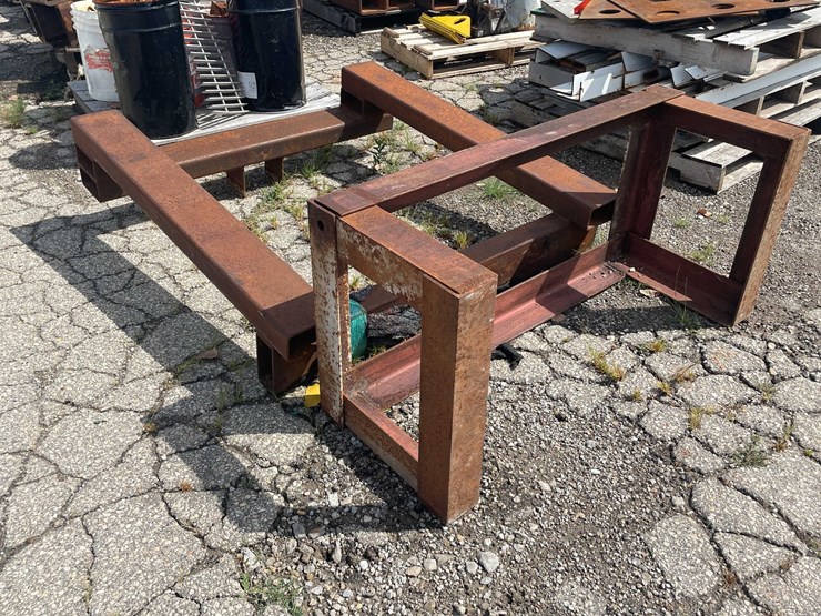 #10614-•-(2)-steel-structures-image-1