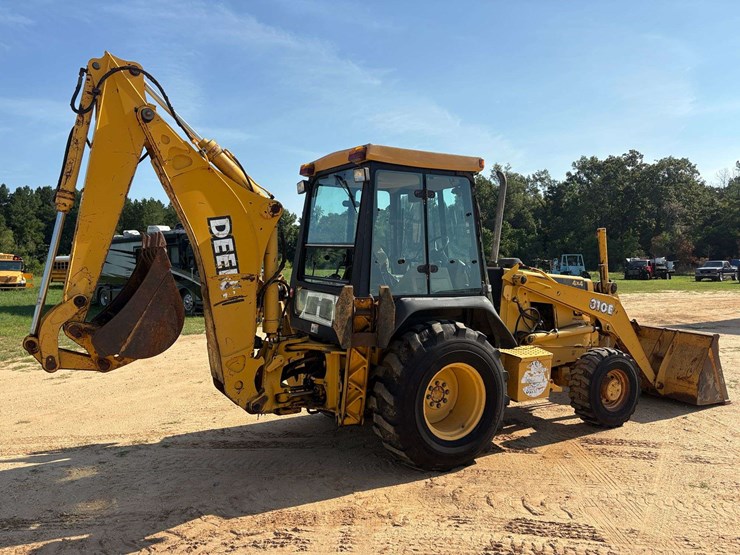 deere-310e-image-4