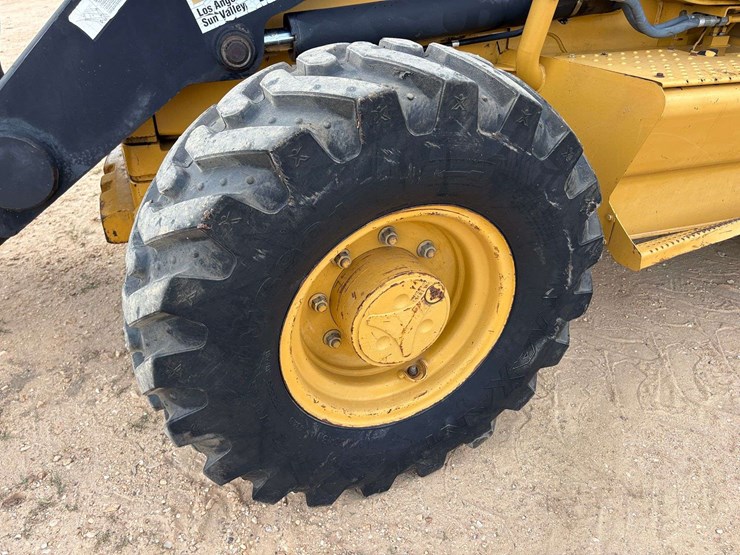2000-caterpillar-426c-it-image-12