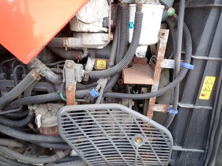 2021-kubota-m4-071-image-35