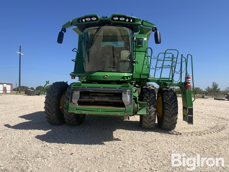 2023-john-deere-s770-image-2