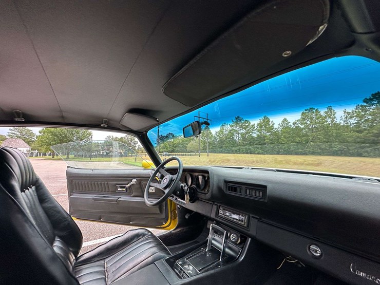 1971-chevrolet-camaro-z28-(46,207-miles)-image-34