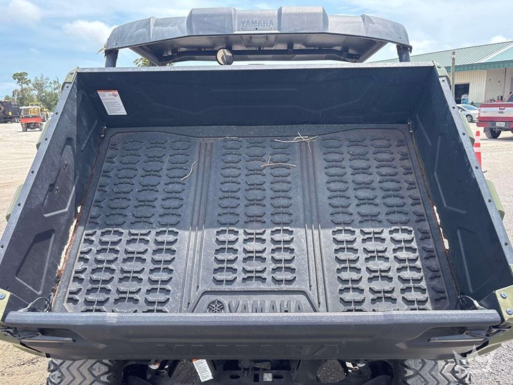 2020-yamaha-viking-4x4-4-person-gas-utility-cart-image-10
