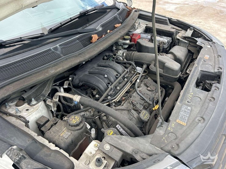 2017-ford-explorer-image-9