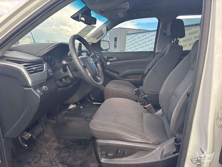 2019-chevrolet-tahoe-image-11
