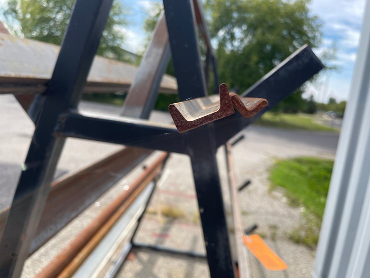 #9020-•-(3)-steel-stock-(contblackrack)-image-2