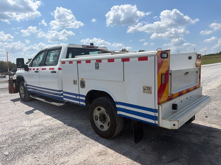 2020-chevrolet-silverado-2500-image-6