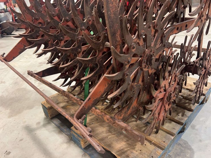 (2)-3’-rotary-hoe-sections-image-9