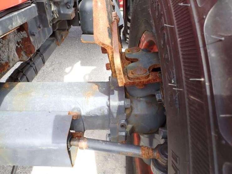 2021-kubota-m4-071-image-89
