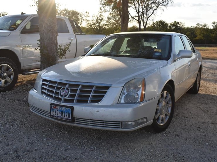 2010-cadillac-cavender-(vin-#-1g6ka5ey0au132741)-(showing-appx-157,480-mile-image-1