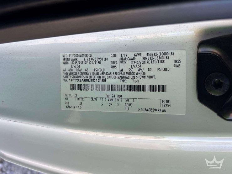 2020-ford-f250-image-5