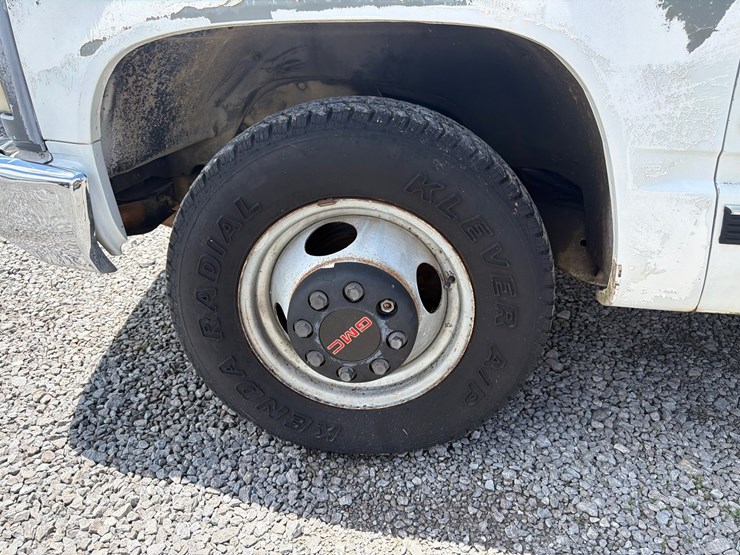 1995-gmc-1500-image-7