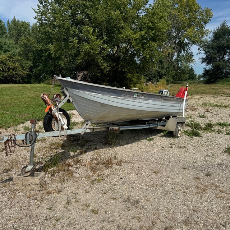 #10510 • Mirrocraft 16’ Boat (No Title) (Located in Rosendale WI)