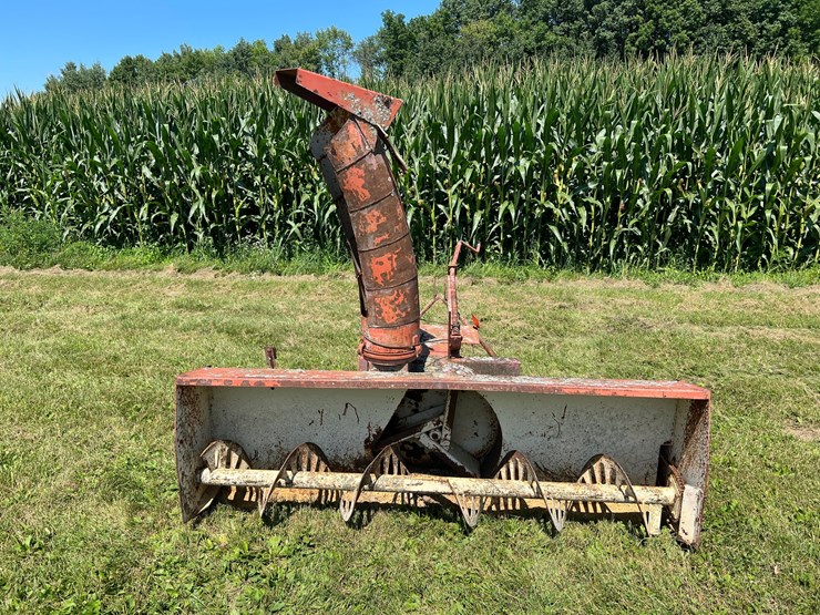#5688-•-3-point-snow-blower-image-1